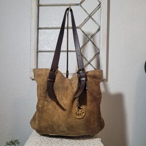 Michael Kors Brown Soft Suede Leather Shoulder Tote Bucketbag Adjustable Straps